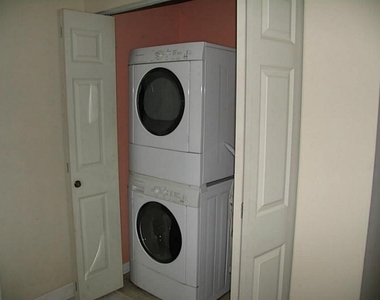 906 Parkaire Crossing - Photo Thumbnail 9