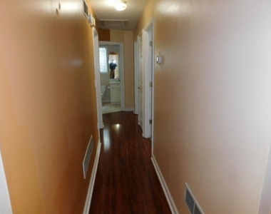 4910 Baker Ridge Place - Photo Thumbnail 8