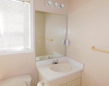 4910 Baker Ridge Place - Photo Thumbnail 11