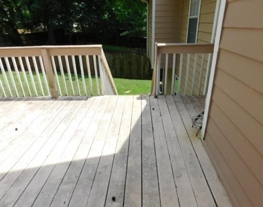 4910 Baker Ridge Place - Photo Thumbnail 23
