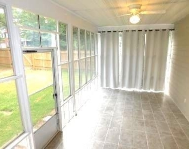 2980 Prince Howard Drive - Photo Thumbnail 12