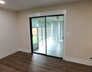2980 Prince Howard Drive - Photo Thumbnail 11