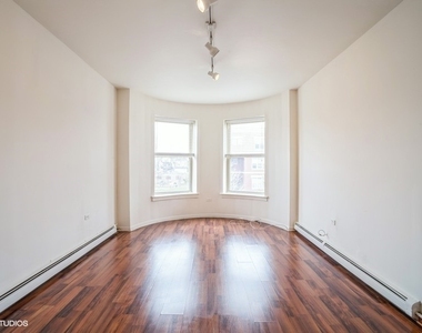 6223 S Kenwood Avenue - Photo Thumbnail 2