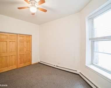 6223 S Kenwood Avenue - Photo Thumbnail 5