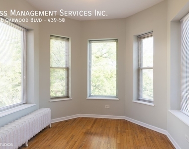 437 E Oakwood Boulevard - Photo Thumbnail 1