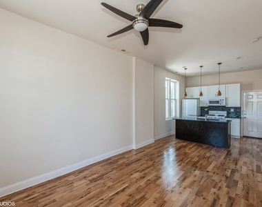 4012 W Armitage Avenue - Photo Thumbnail 7