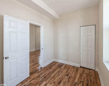4012 W Armitage Avenue - Photo Thumbnail 5