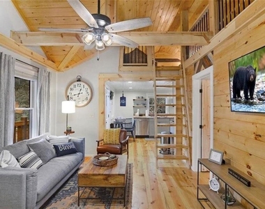 165 Corbin Hill Road - Photo Thumbnail 2