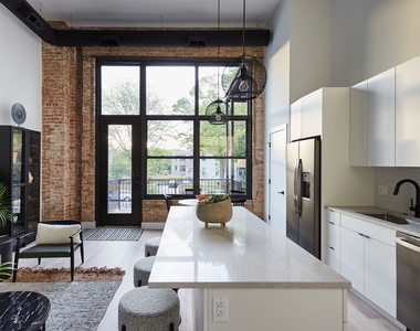 3228 W Palmer Street - Photo Thumbnail 9