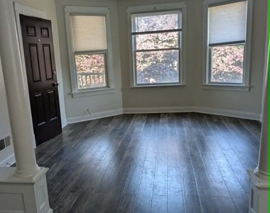 636 13th Avenue - Photo Thumbnail 3