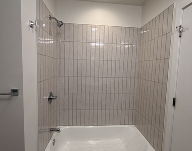 3801 W 26th Street - Photo Thumbnail 15