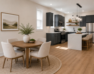 2036 N Hoyne Avenue - Photo Thumbnail 4