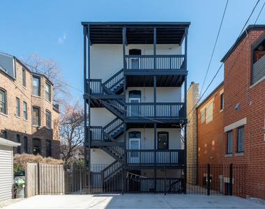2036 N Hoyne Avenue - Photo Thumbnail 22