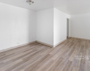 7337 S South Shore Drive - Photo Thumbnail 7