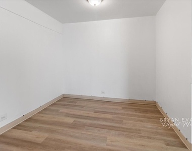 7337 S South Shore Drive - Photo Thumbnail 6