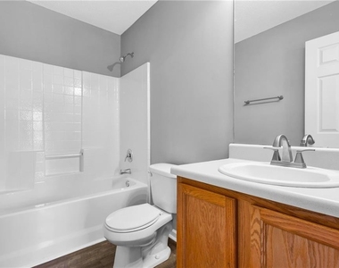 141 Madison Place - Photo Thumbnail 16