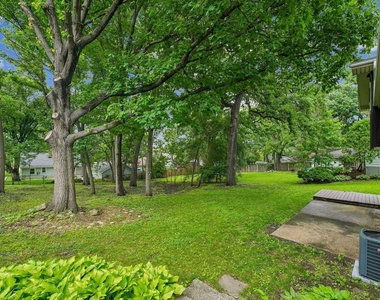 5112 Main Street - Photo Thumbnail 16