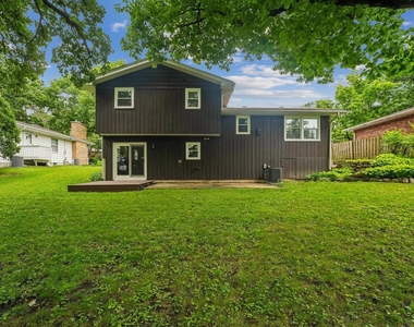 5112 Main Street - Photo Thumbnail 17