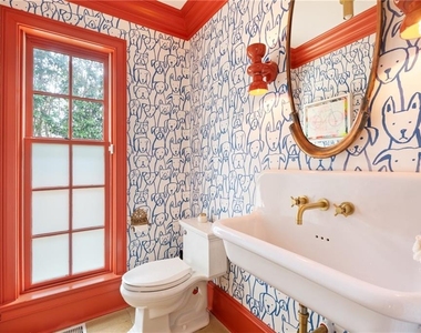 1811 Lenox Road Ne - Photo Thumbnail 11
