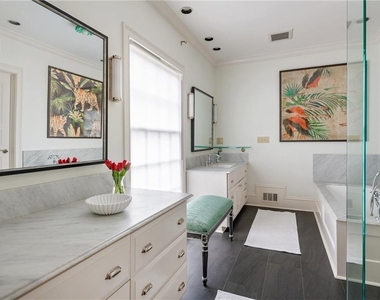 1811 Lenox Road Ne - Photo Thumbnail 58