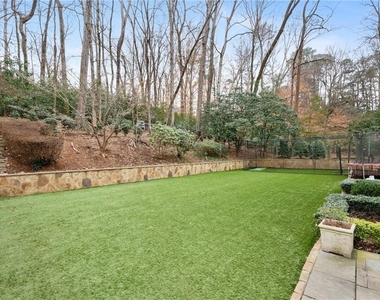 1811 Lenox Road Ne - Photo Thumbnail 94