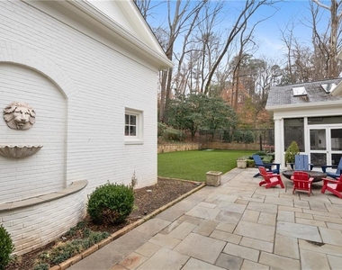1811 Lenox Road Ne - Photo Thumbnail 90