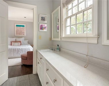 1811 Lenox Road Ne - Photo Thumbnail 69