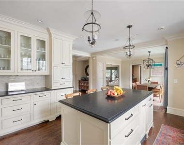 1811 Lenox Road Ne - Photo Thumbnail 42