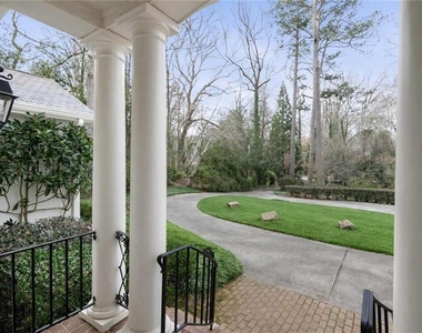 1811 Lenox Road Ne - Photo Thumbnail 101