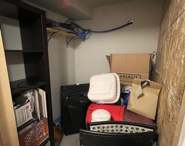 3502 N Sheffield Avenue - Photo Thumbnail 12