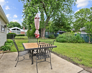 1290 Margret Street - Photo Thumbnail 19