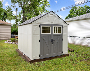 1290 Margret Street - Photo Thumbnail 24