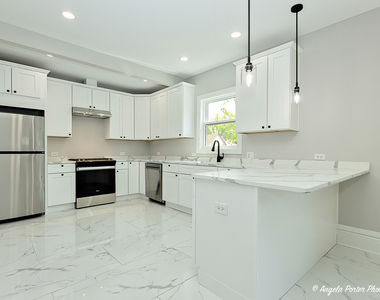 62 Pine Street - Photo Thumbnail 10