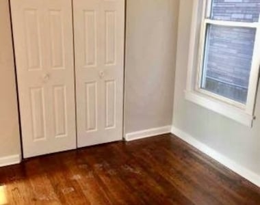 1701 N Maplewood Avenue - Photo Thumbnail 5