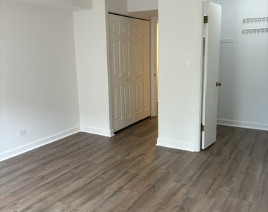 110 S Dunton Avenue - Photo Thumbnail 18