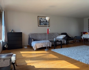 720 N Broadway Avenue - Photo Thumbnail 1