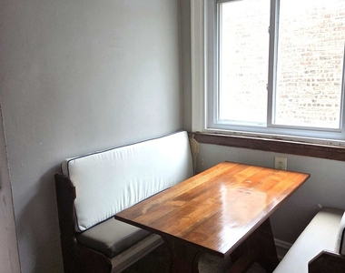 8030 S Paxton Avenue - Photo Thumbnail 7