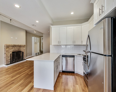 1914 W Crystal Street - Photo Thumbnail 6