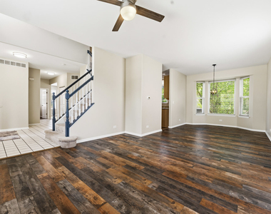 32804 Bending Creek Road - Photo Thumbnail 5