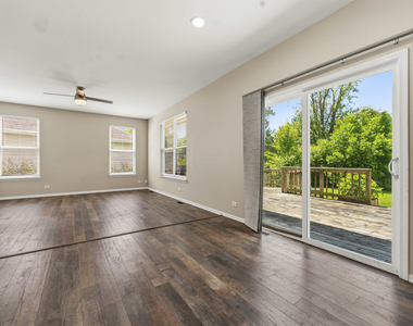32804 Bending Creek Road - Photo Thumbnail 13