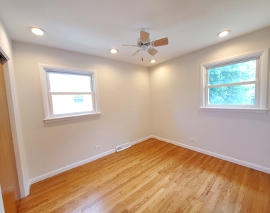 4715 W Lake Avenue - Photo Thumbnail 13