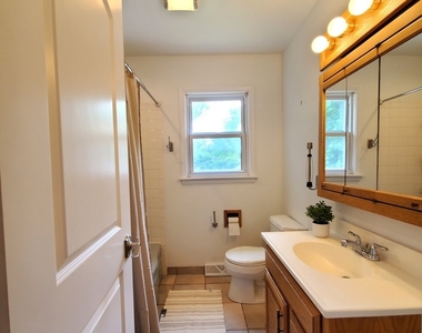 4715 W Lake Avenue - Photo Thumbnail 14