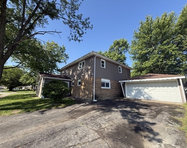 916 Williams Street - Photo Thumbnail 7