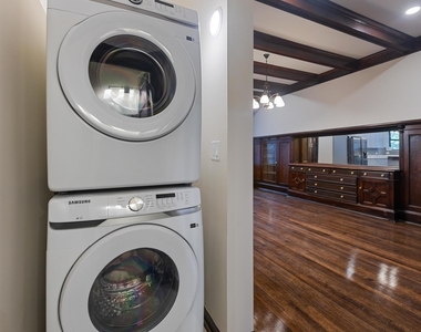 442 E 48th Street - Photo Thumbnail 19