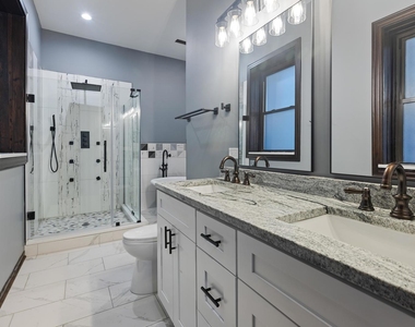 442 E 48th Street - Photo Thumbnail 24