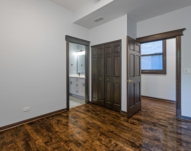 442 E 48th Street - Photo Thumbnail 25