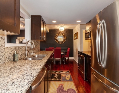 17w764 Lowell Lane - Photo Thumbnail 4