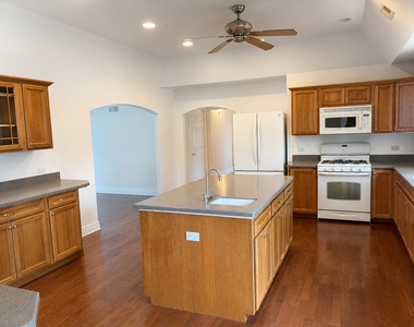1759 Dewes Street - Photo Thumbnail 6