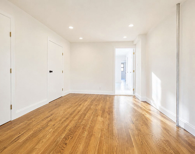 461 Pulaski Street - Photo Thumbnail 1
