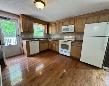 28 Burns Hill - Photo Thumbnail 1